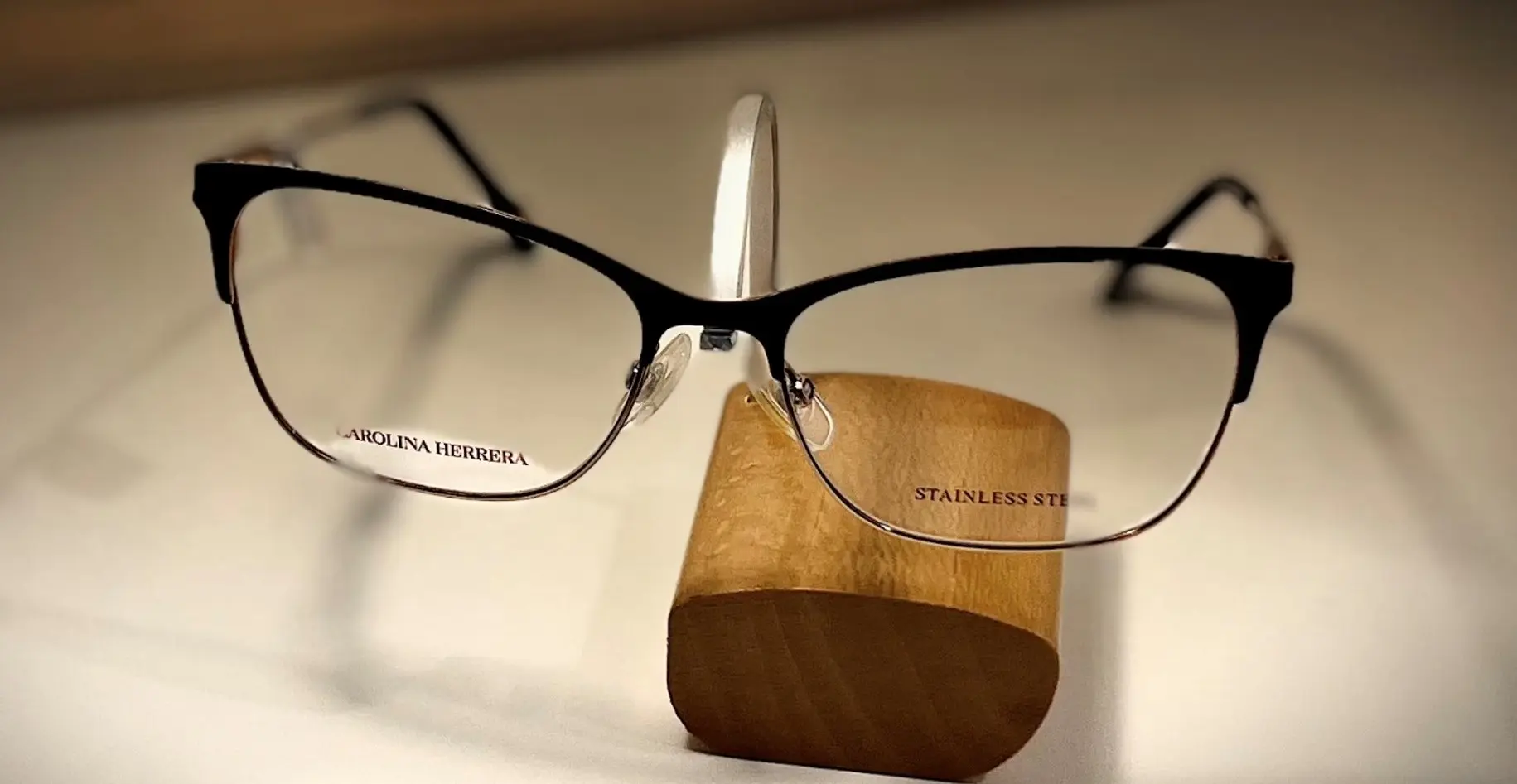 Lunettes Carolina Herrera modèle 073