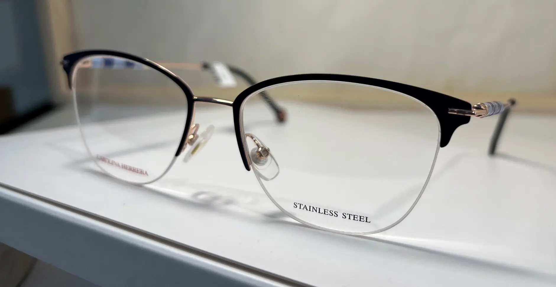 Lunettes Carolina Herrera modèle 080
