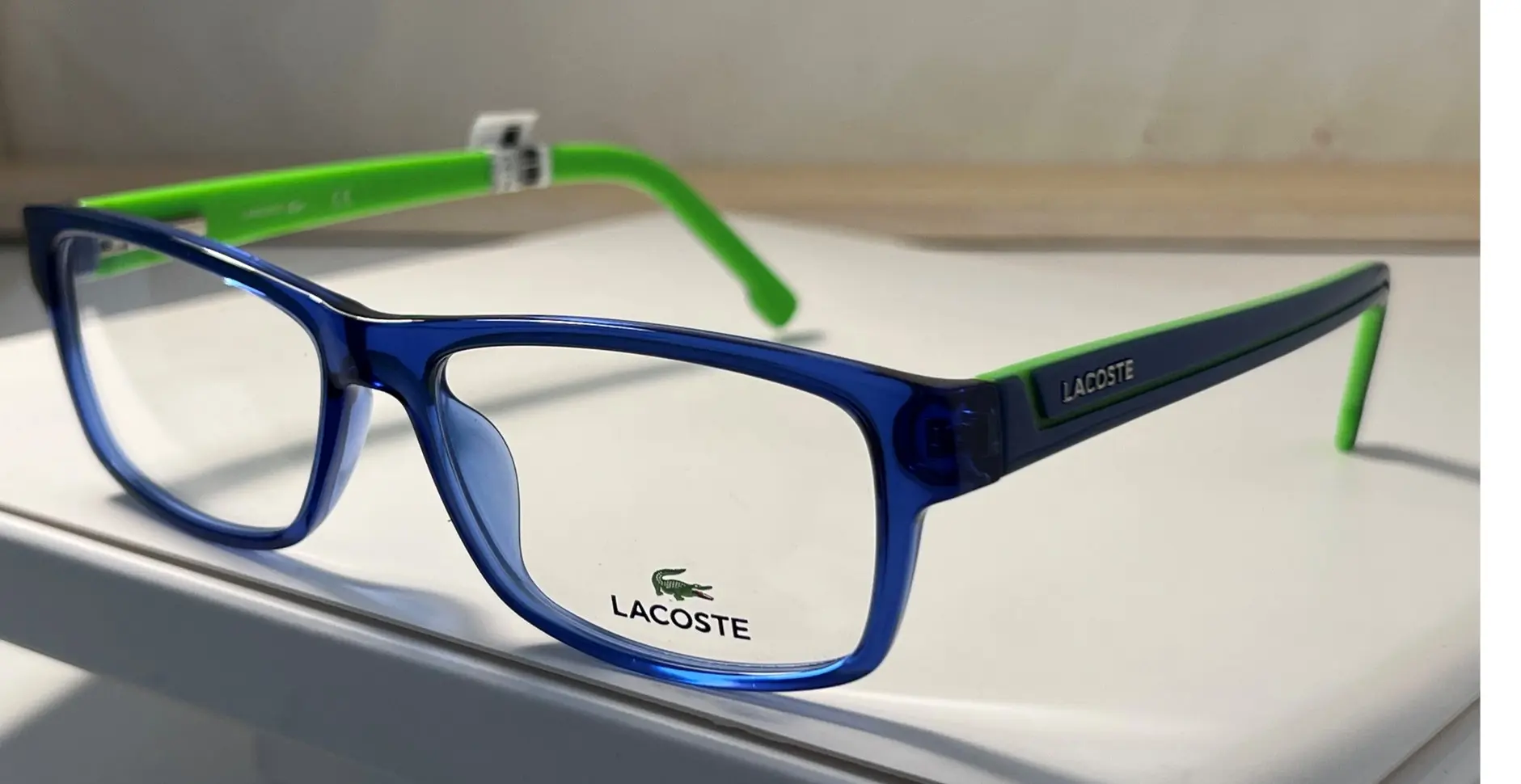Lunettes Lacoste modèle 100 chez Optique Anaka Irun