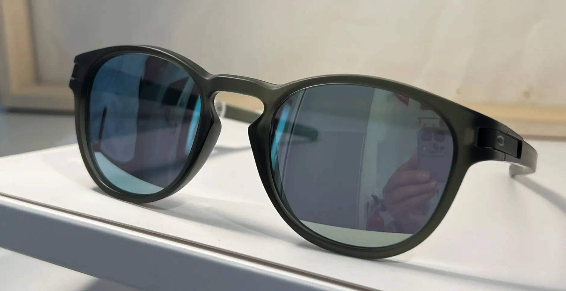 Lunettes Oakley modèle 128 chez Optique Anaka