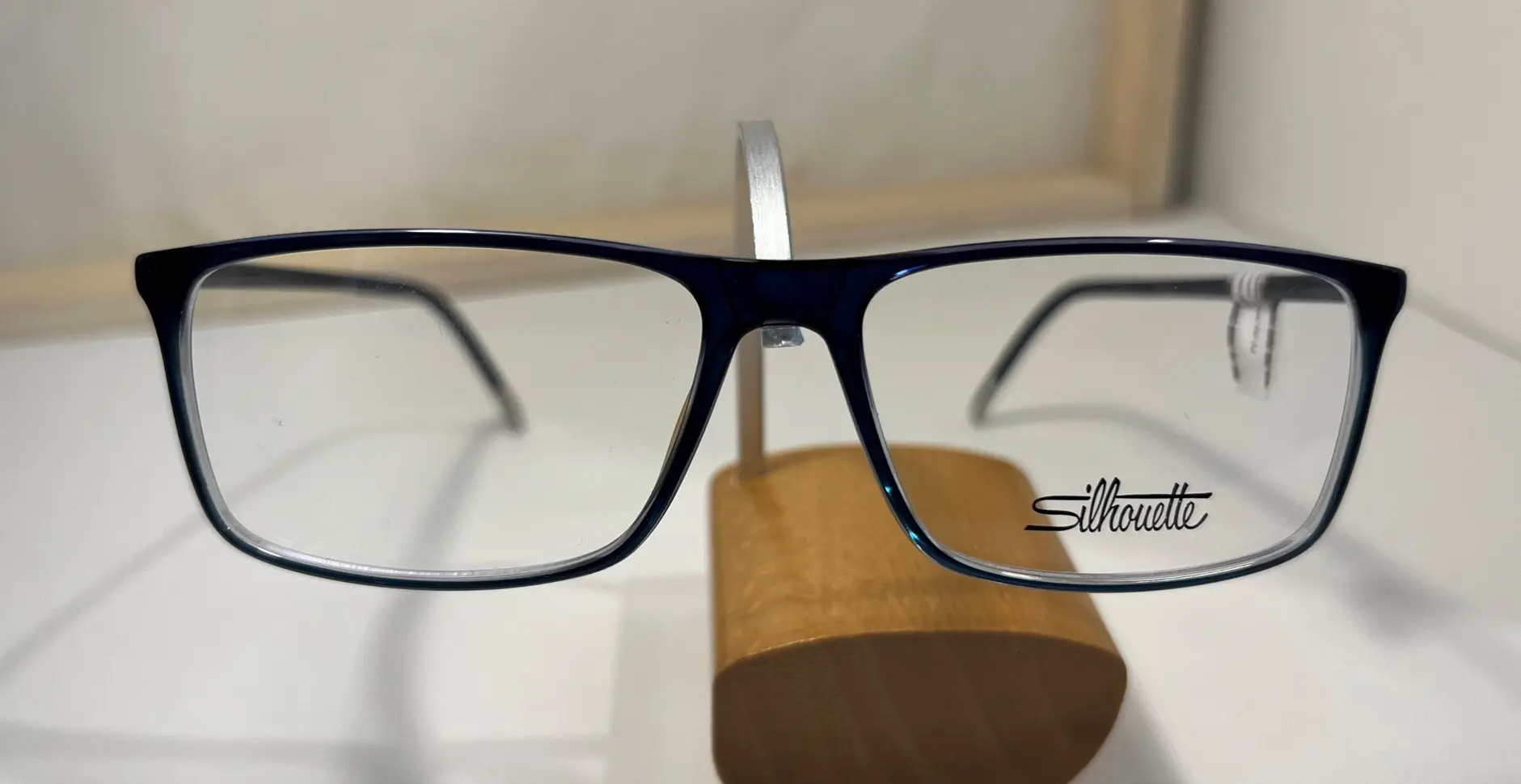 Lunettes Silhouette modèle 049 chez Optique Anaka Irun