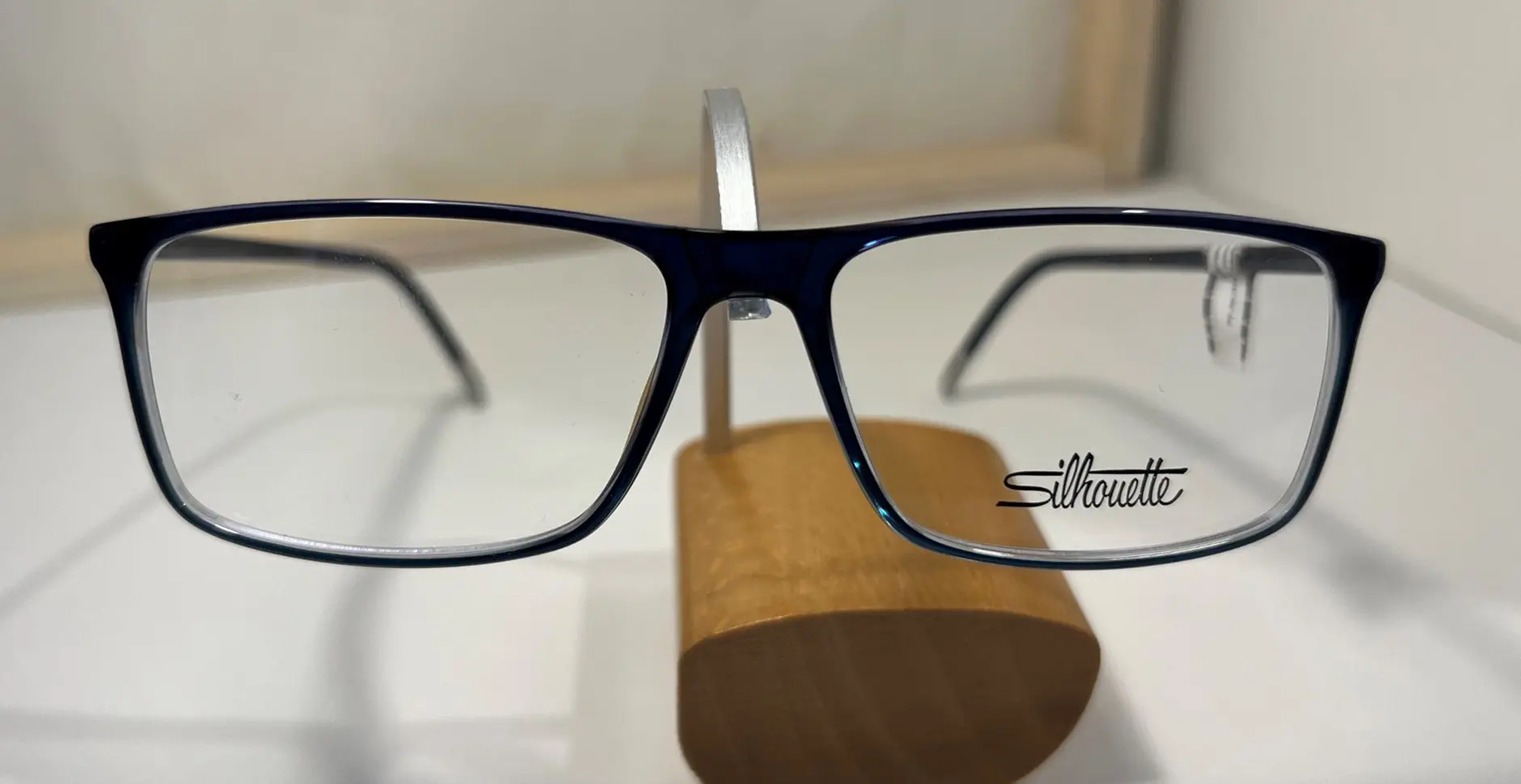 Lunettes Silhouette modèle 051 chez Optique Anaka Irun