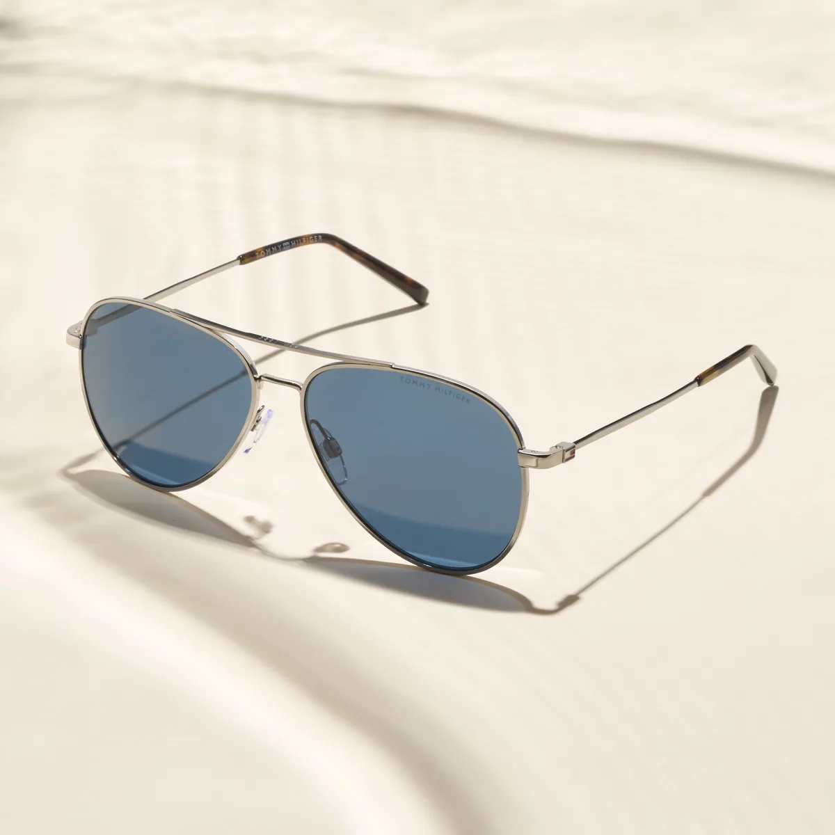 Gafas Tommy Hilfiger TH 1207 — colorway principal